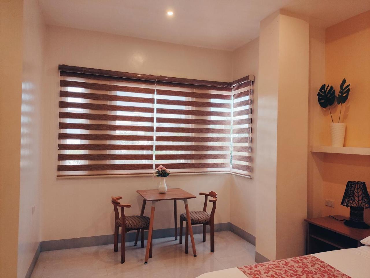 Aurelle Inn Legazpi Ngoại thất bức ảnh