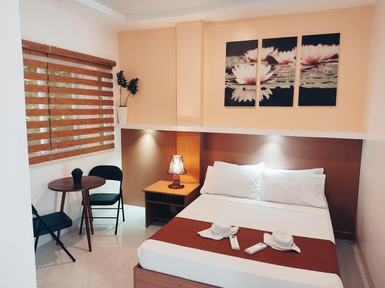 Aurelle Inn Legazpi Ngoại thất bức ảnh