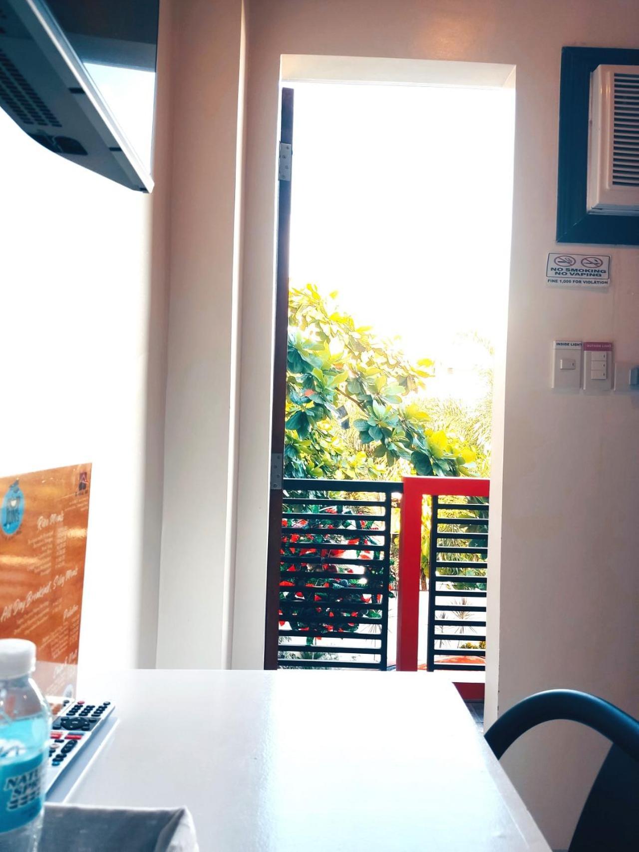 Aurelle Inn Legazpi Ngoại thất bức ảnh